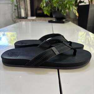 New Reef Ahi Black Flip Flop Sandals Womens Size 6/7